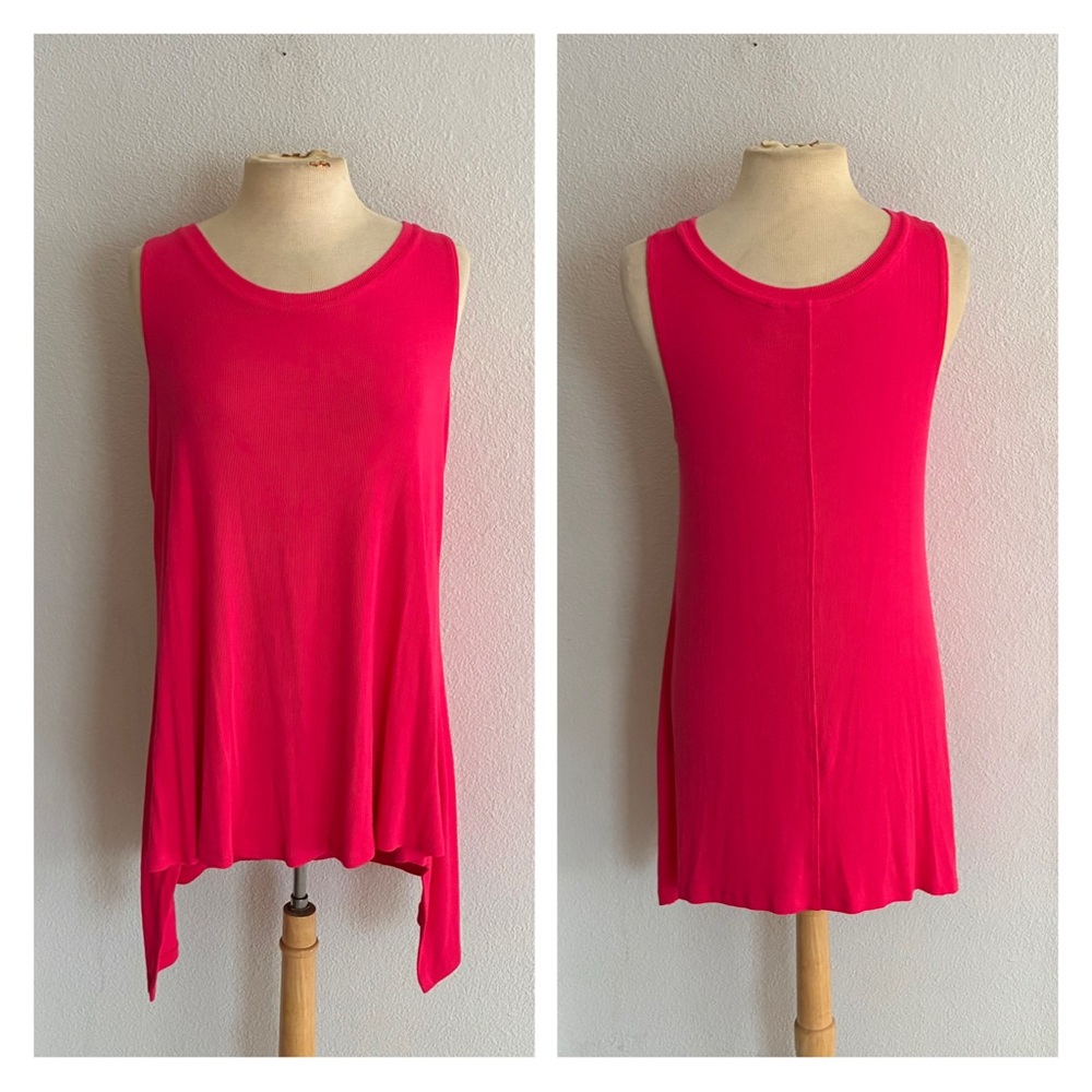 LOGO hot pink ribbed tank